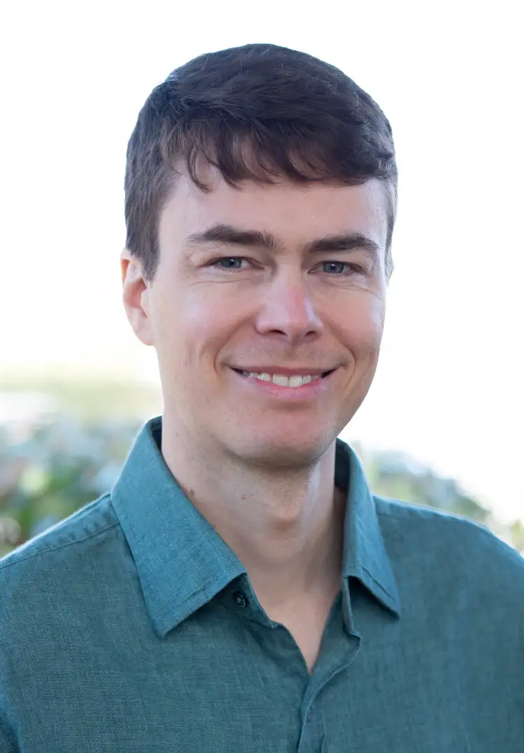 Dr. Simon McCosker